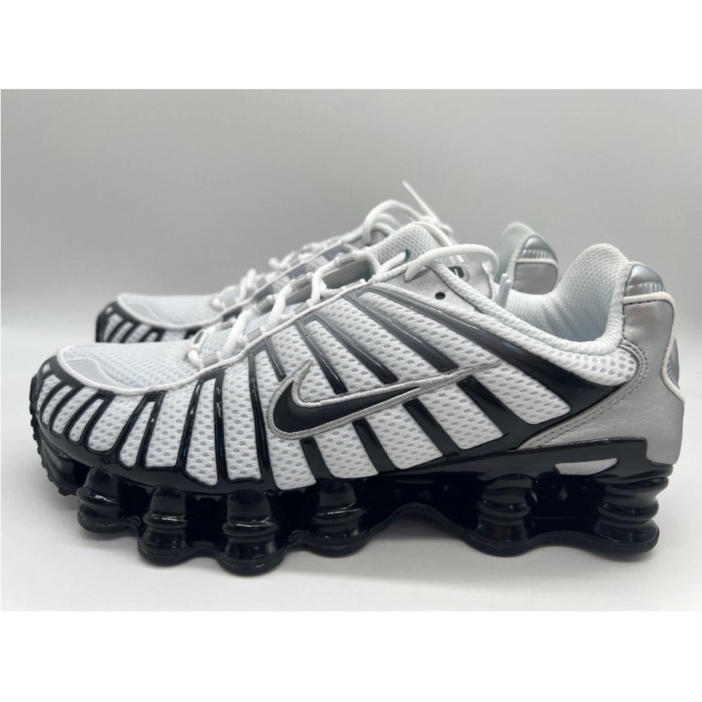 Nike Shox TL Athletic Shoes White Metallic Silver Black HQ4049-001 Women’s 5.5